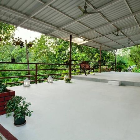Lobville Homestay 卡尔贾特 外观 照片