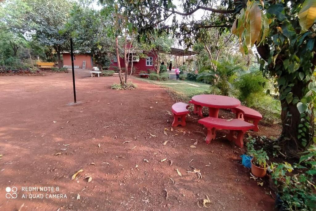 Lobville Homestay 卡尔贾特 外观 照片